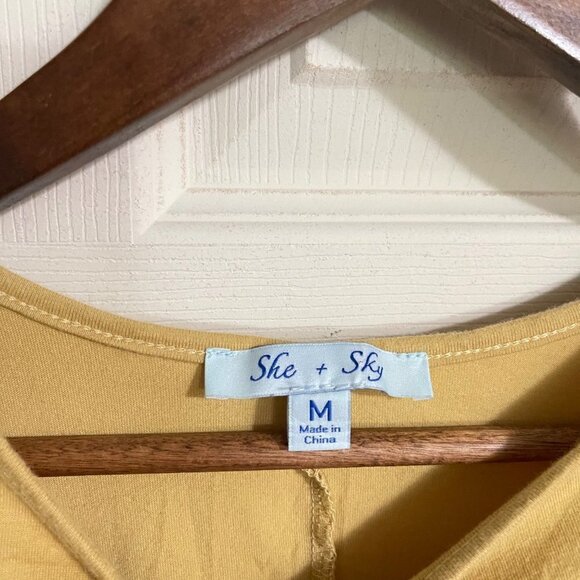 She + Sky Womens Mustard Yellow Smocked Tie Short Sleeve Mini Dress Medium - Picture 2 of 7